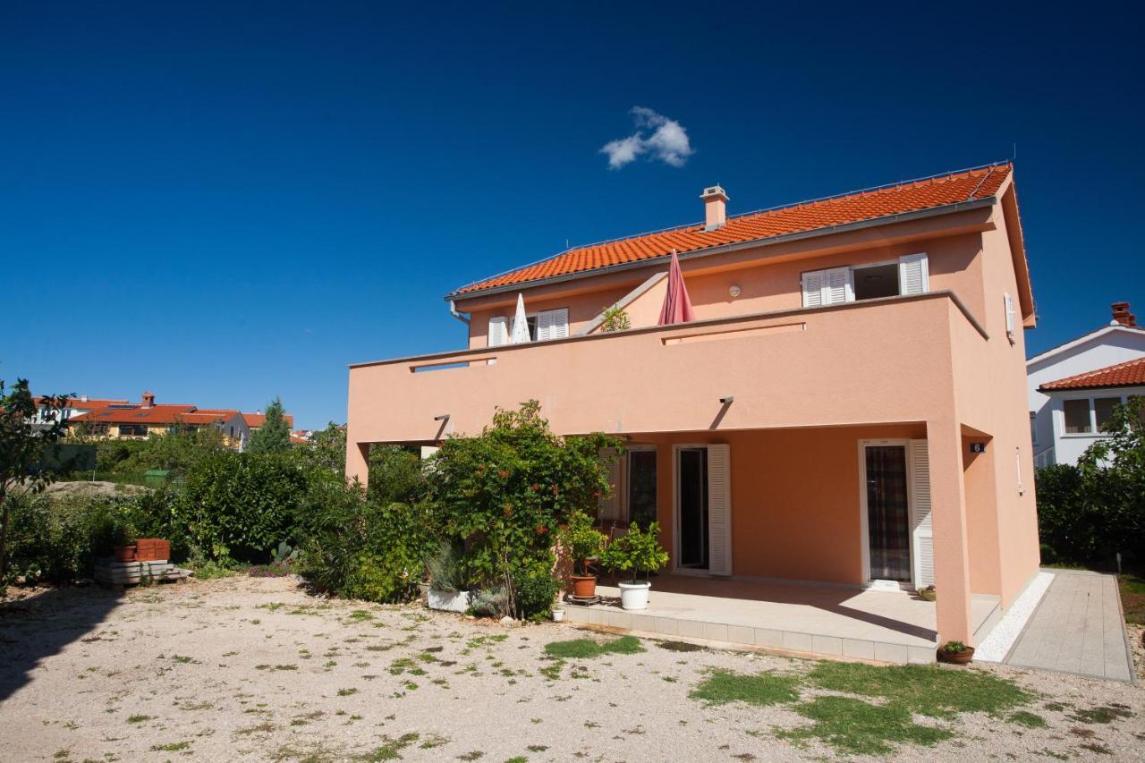 Apartments Glibo Near The Sea And Town Center! Krk Town Zewnętrze zdjęcie
