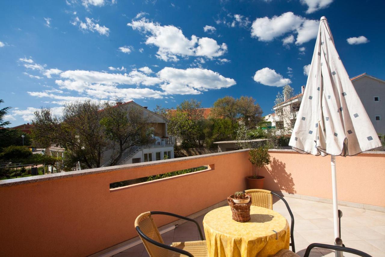 Apartments Glibo Near The Sea And Town Center! Krk Town Zewnętrze zdjęcie